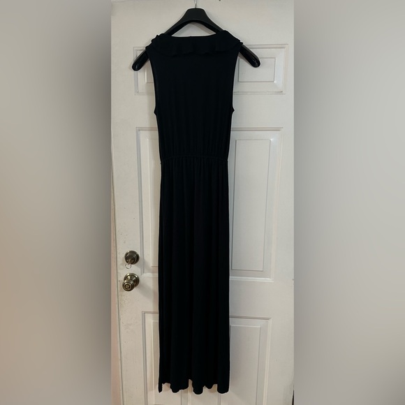 APT 9 Long Black Dress Size Small Very clean. Smoke free. Elegant. - Picture 6 of 11